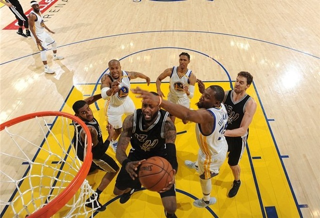 图与玩法里 图与玩法里