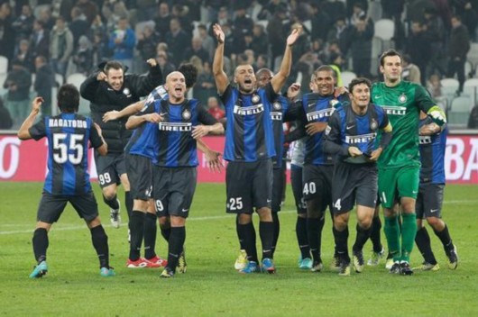 纪律风波并 纪律风波并